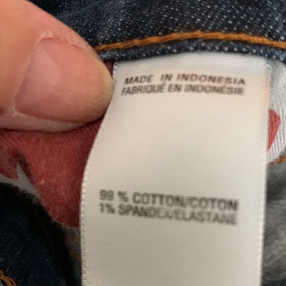 Lucky Brand size 4/27 Bermuda Denim shorts - Picture 6 of 10